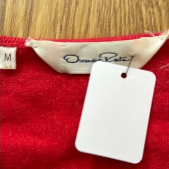 Oscar de la Renta Red Crew Neck Sweater - Picture 2 of 6